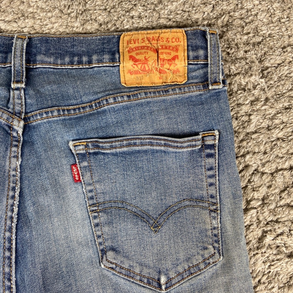 Levis 511 Jeans Mens 32x32 Blue Denim Slim Fit Straight Leg Distressed Casual